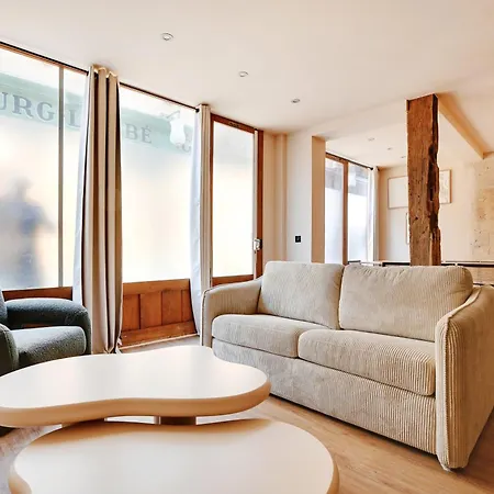 Nochichi-collections - Les Halles Paryż